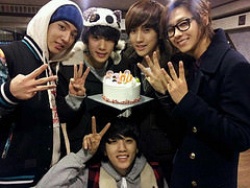 B1A4 Sesame Player FULL